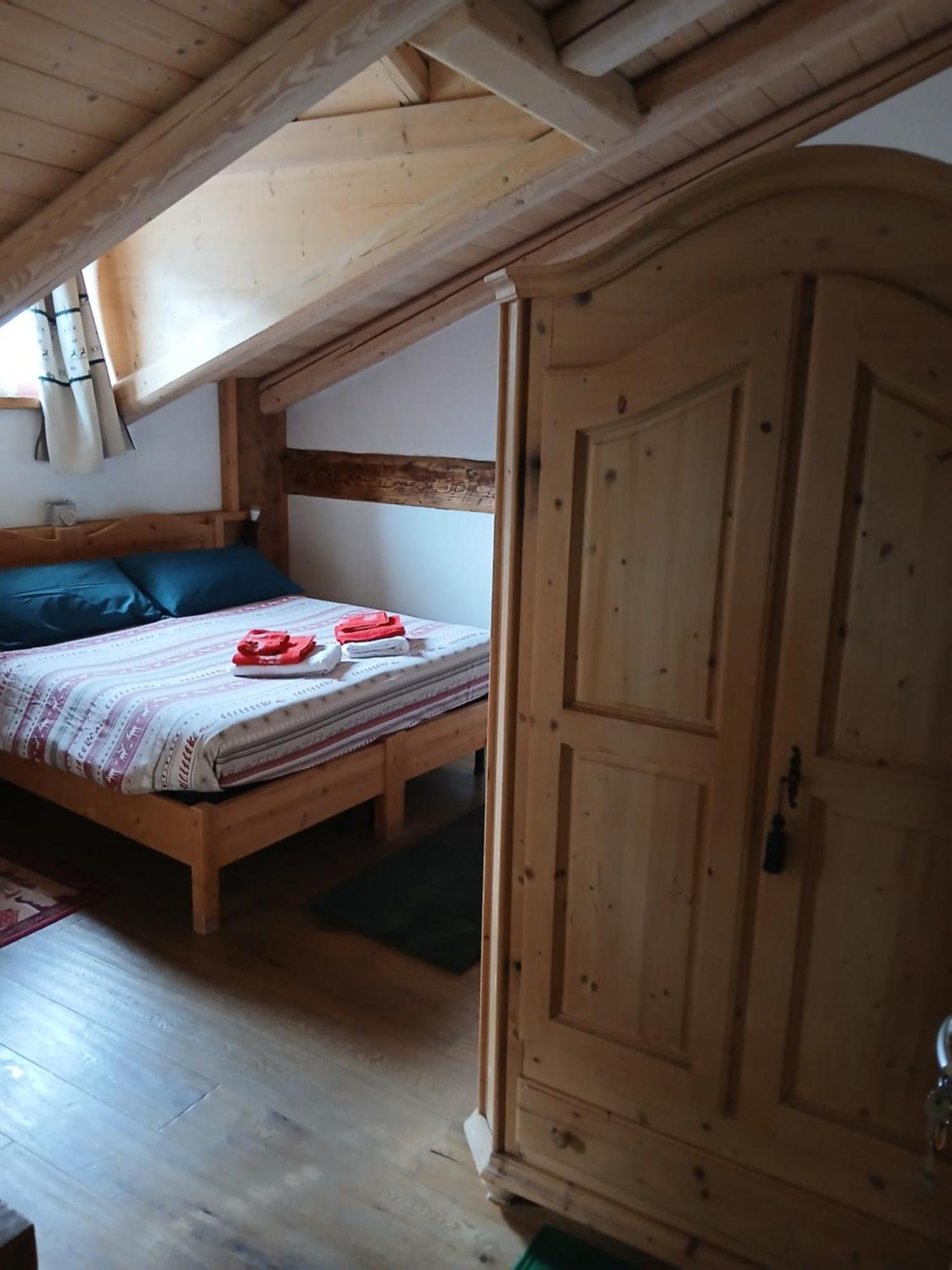 Beb La Stube Dei Partel Bed & Breakfast Ziano di Fiemme Exterior foto