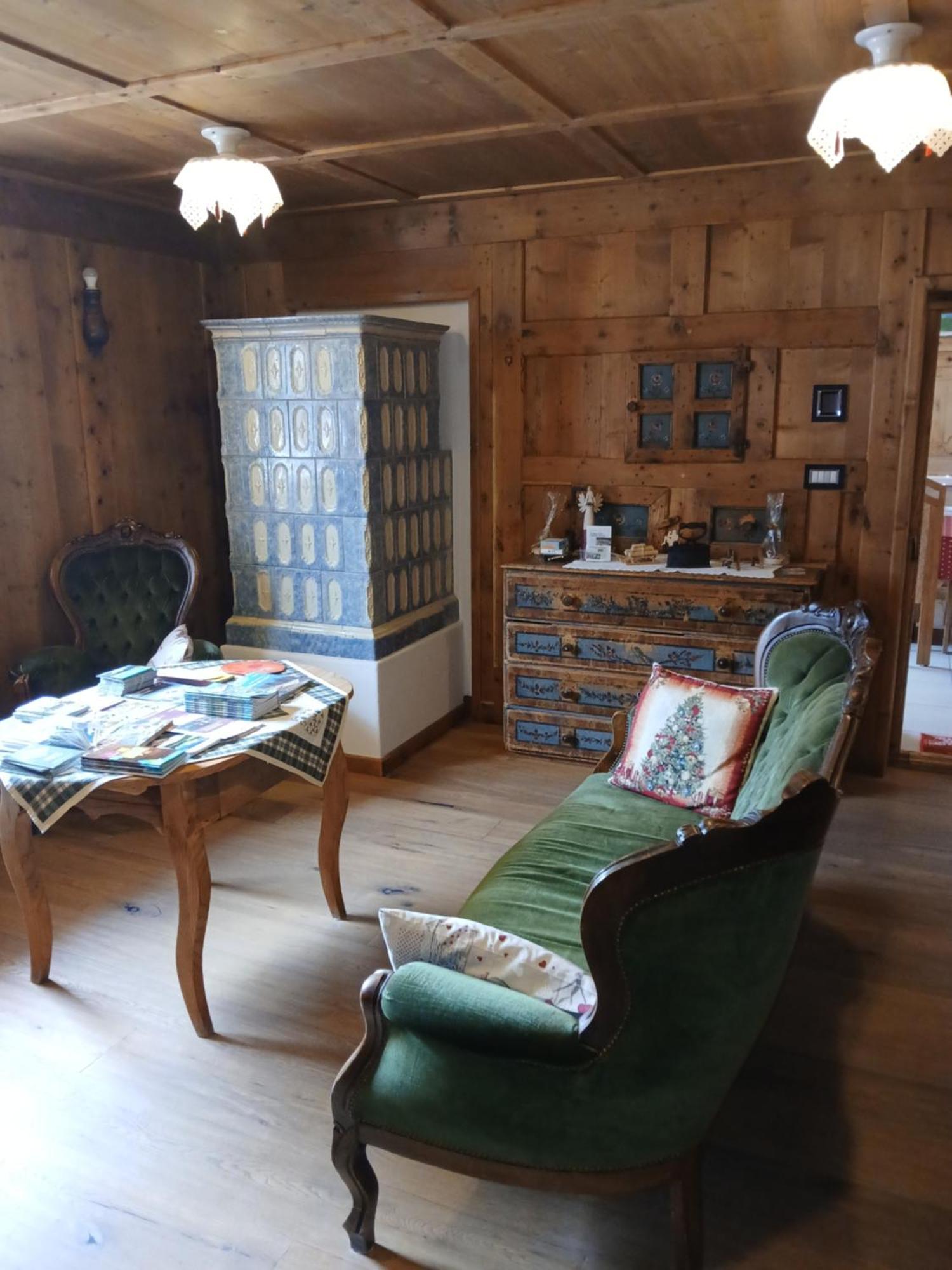 Beb La Stube Dei Partel Bed & Breakfast Ziano di Fiemme Exterior foto