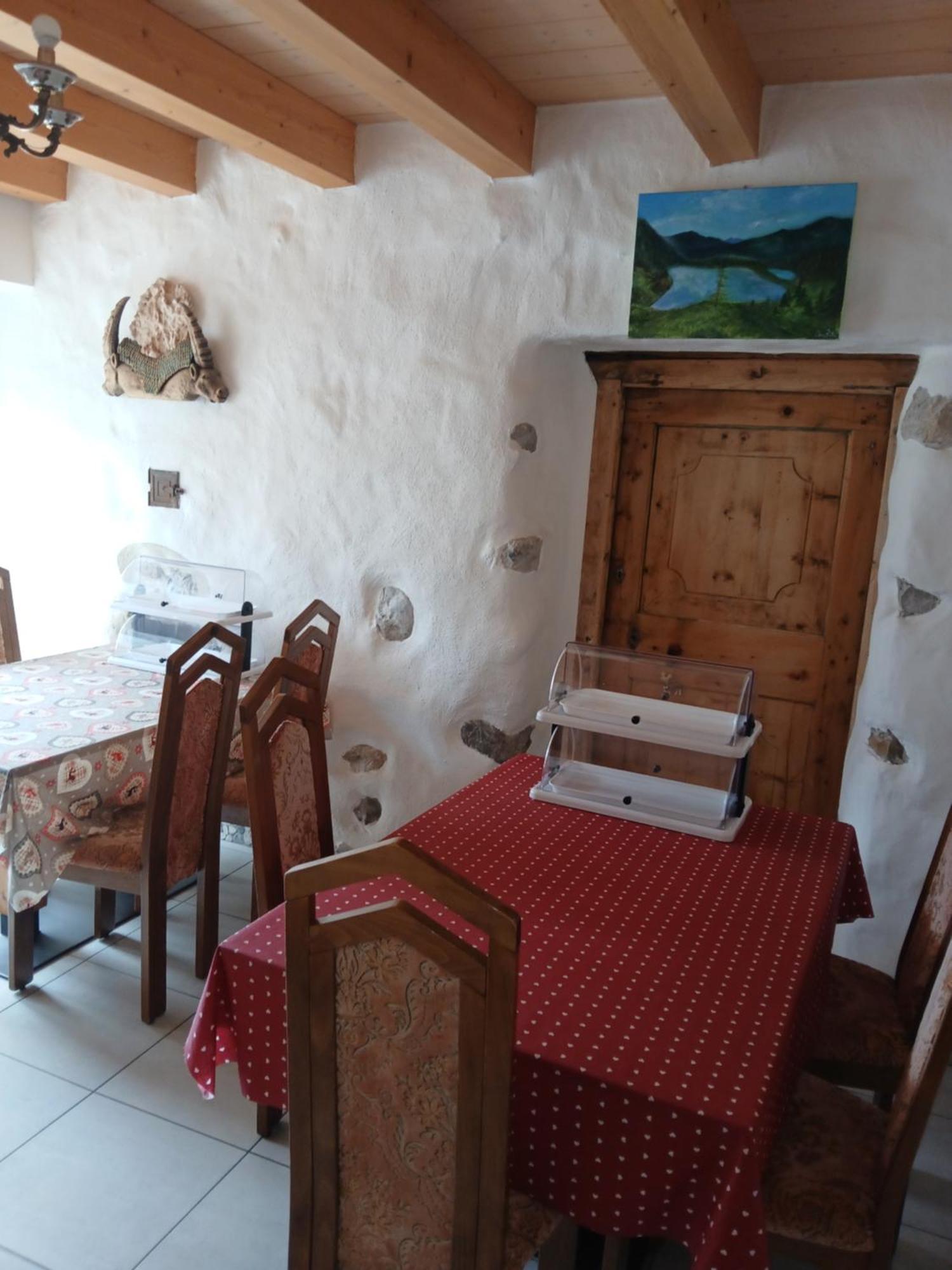 Beb La Stube Dei Partel Bed & Breakfast Ziano di Fiemme Exterior foto