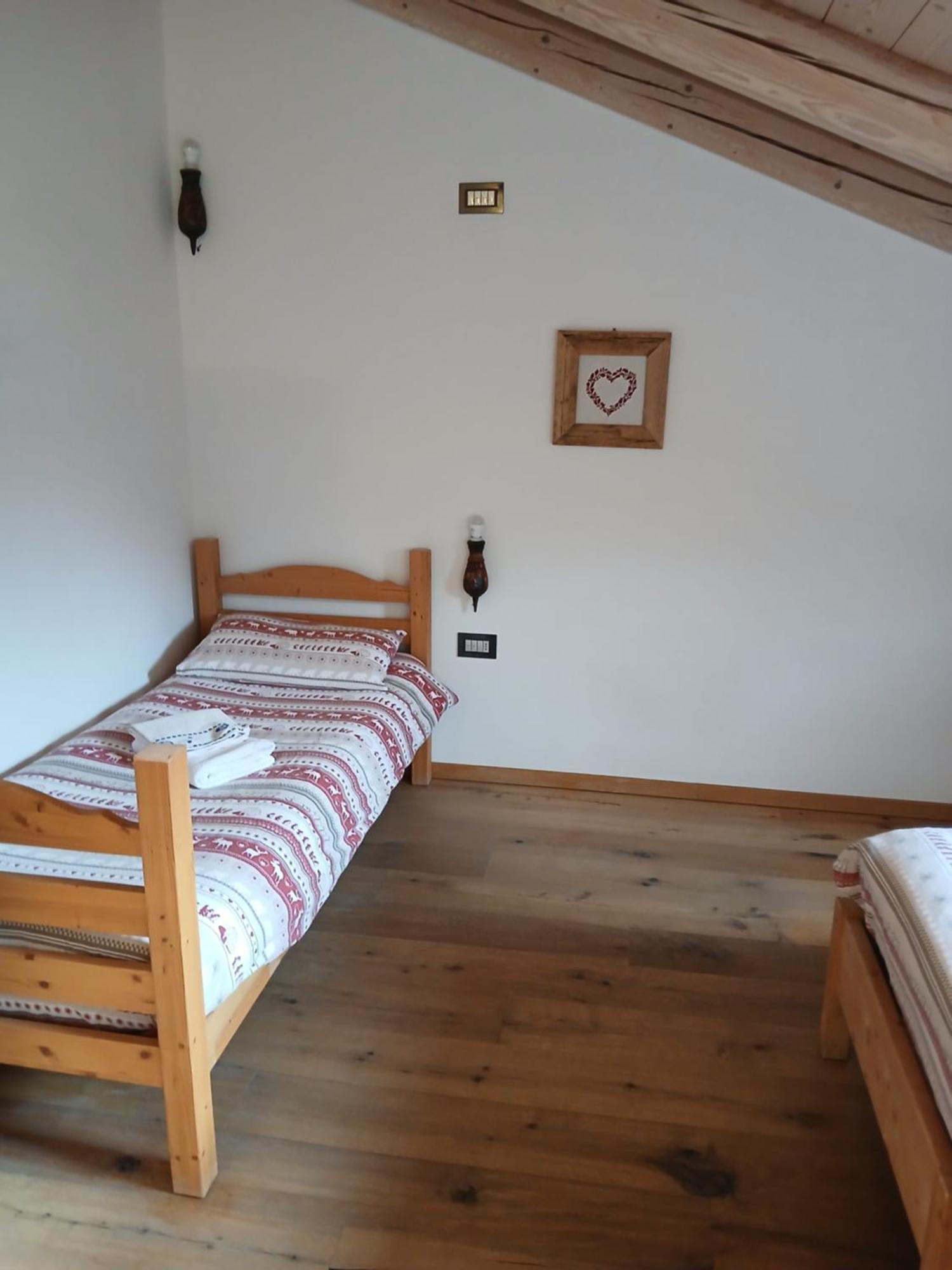Beb La Stube Dei Partel Bed & Breakfast Ziano di Fiemme Cameră foto