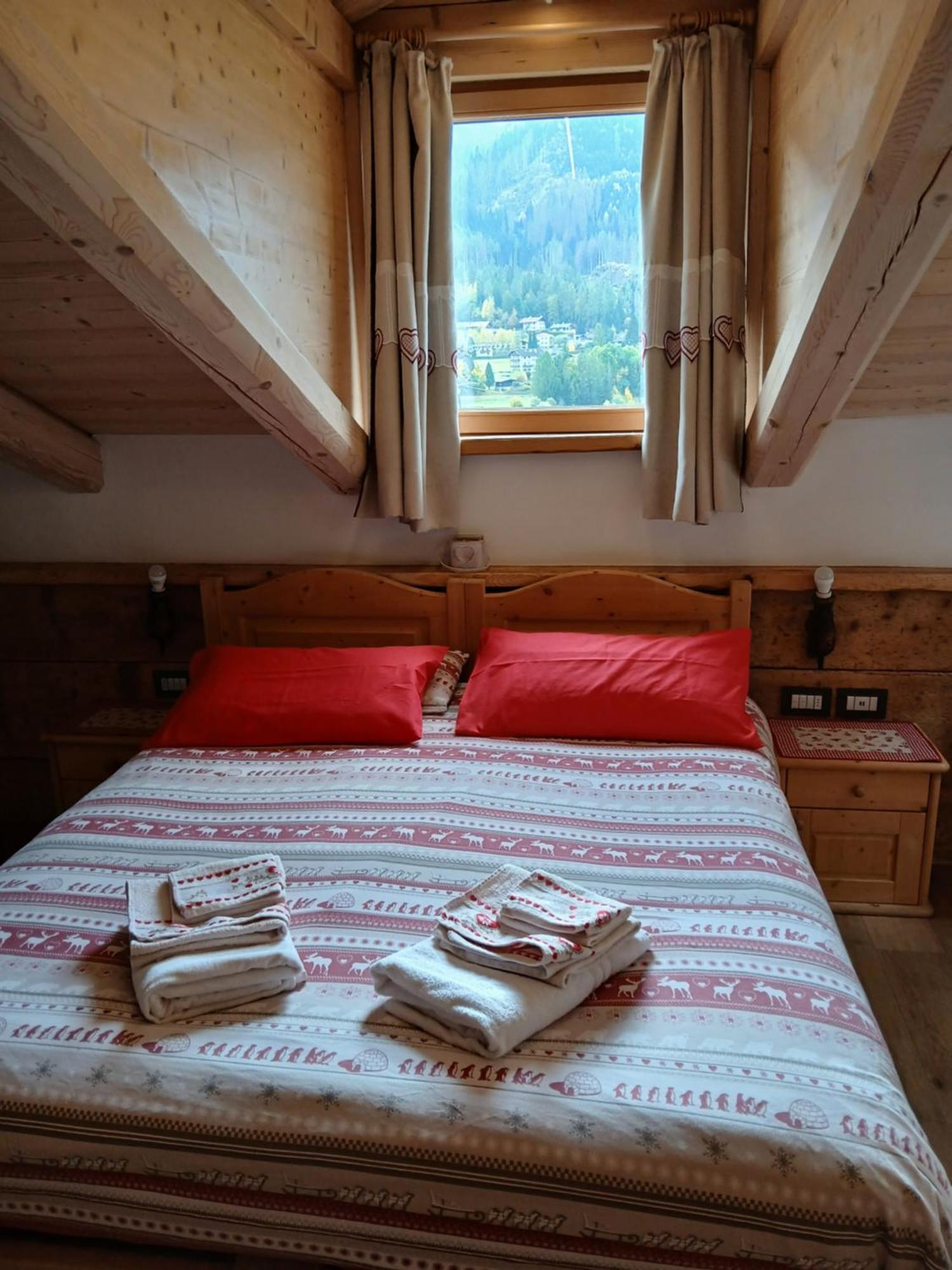 Beb La Stube Dei Partel Bed & Breakfast Ziano di Fiemme Cameră foto