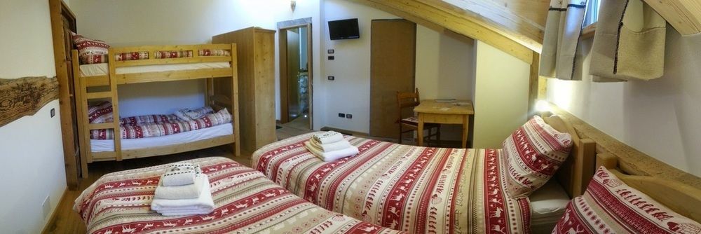Beb La Stube Dei Partel Bed & Breakfast Ziano di Fiemme Exterior foto